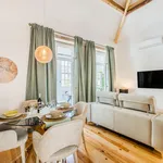 Rent 2 bedroom apartment in Porto