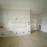 Affitto 3 camera appartamento di 60 m² in Cuneo