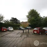 Rent 2 bedroom apartment in Edinburgh