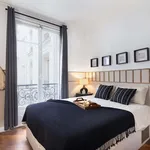 Rent 3 bedroom apartment of 69 m² in Paris