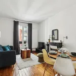 Appartement de 420 m² avec 1 chambre(s) en location à Paris