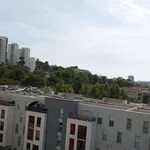 Rent 4 bedroom apartment of 70 m² in Marseille