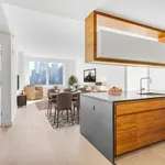 Rent 2 bedroom apartment in Manhattan