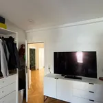 Rent 1 bedroom apartment of 100 m² in Dusseldorf