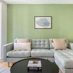 Rent 3 bedroom apartment of 114 m² in lisbon