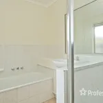 Rent 3 bedroom house in  Eagleby QLD 4207                        