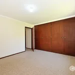 Rent 3 bedroom apartment in Halls Head