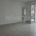 Affitto 4 camera appartamento di 117 m² in Cernusco sul Naviglio