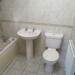 Rent 2 bedroom flat in South Holland