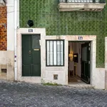 Rent 1 bedroom apartment of 30 m² in Lisbon