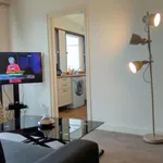 Rent 1 bedroom apartment of 35 m² in Saint Denis