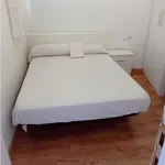 Rent 5 bedroom apartment in Barcelona