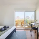 Rent a room in lisbon