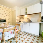 Rent 1 bedroom apartment of 55 m² in Grenoble