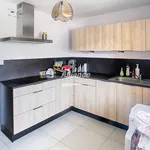 Appartement de 83 m² avec 4 chambre(s) en location à Delle