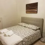 Rent 2 bedroom apartment in Turin