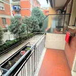 Affitto 3 camera appartamento di 75 m² in Bologna