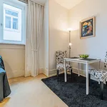 Rent 2 bedroom apartment of 60 m² in Frankfurt