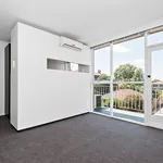 Rent 1 bedroom apartment in St Kilda