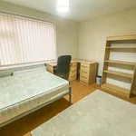 Rent 6 bedroom house in West Midlands