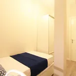 Rent a room of 80 m² in madrid