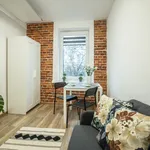 Rent 2 bedroom apartment of 25 m² in Łódź