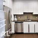 Rent 1 bedroom apartment of 824 m² in Manhattan