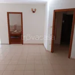 Rent 3 bedroom apartment of 75 m² in Adria