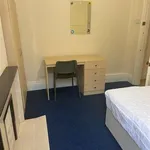 Rent 4 bedroom house in Yorkshire And The Humber