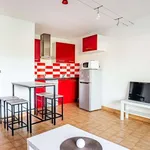 Rent 1 bedroom apartment of 28 m² in Mandelieu-la-Napoule