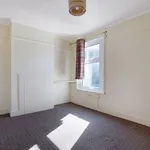 Rent 3 bedroom house in South East England