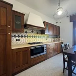 Rent 4 bedroom apartment of 77 m² in Mira