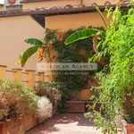 Rent 5 bedroom apartment of 354 m² in Florence