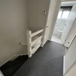 Rent 3 bedroom house in East Midlands