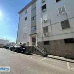 Affitto 4 camera appartamento di 103 m² in Naples