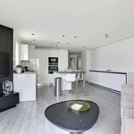 Rent 1 bedroom apartment of 50 m² in Levallois-Perret