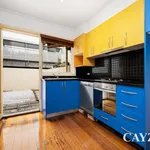 Rent 1 bedroom apartment in Albert Park