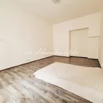 Pronajměte si 2 ložnic/e byt o rozloze 42 m² v Prague