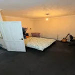 Rent 2 bedroom flat in Wales