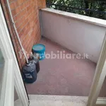 Affitto 5 camera appartamento di 130 m² in Terni