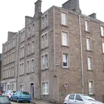 Rent 3 bedroom flat in Scotland