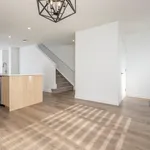 Maison de 1496 m² avec 3 chambre(s) en location à Calgary