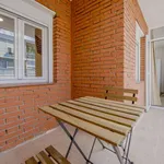 Rent a room of 100 m² in madrid