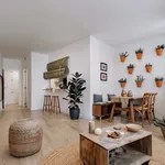 Rent 3 bedroom apartment of 90 m² in Barcelona