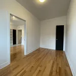  appartement avec 4 chambre(s) en location à Montreal