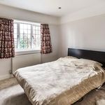 Rent 4 bedroom house in South East England