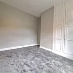 Rent 4 bedroom house in Kirklees