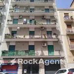 Rent 3 bedroom apartment of 100 m² in Catania