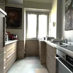 Rent 1 bedroom apartment of 70 m² in Milano