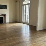 Appartement de 130 m² avec 4 chambre(s) en location à Reims